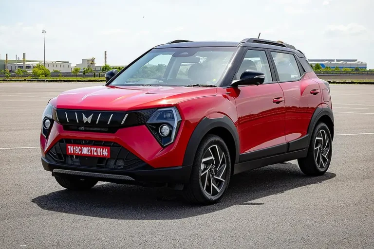 Mahindra XUV 3XO